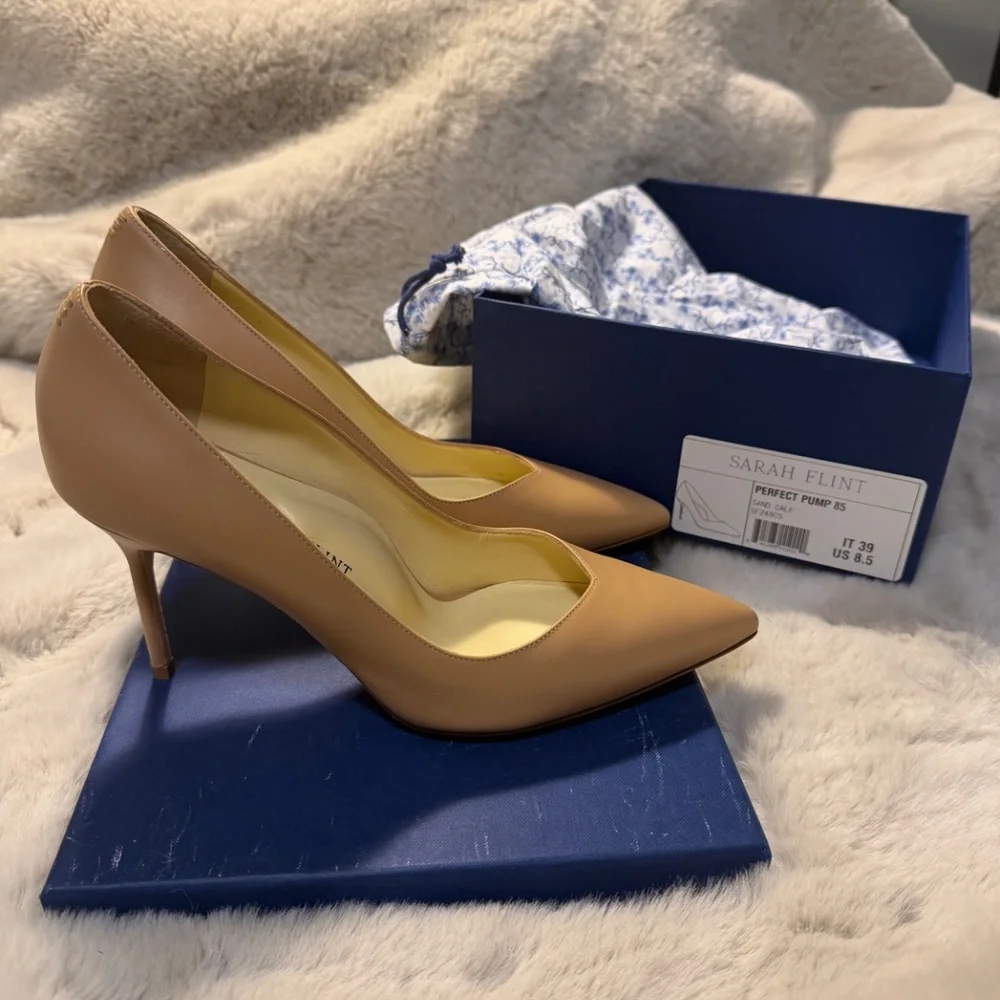 *NWB* Women’s comfortable leather high heels - Picture 3 of 5